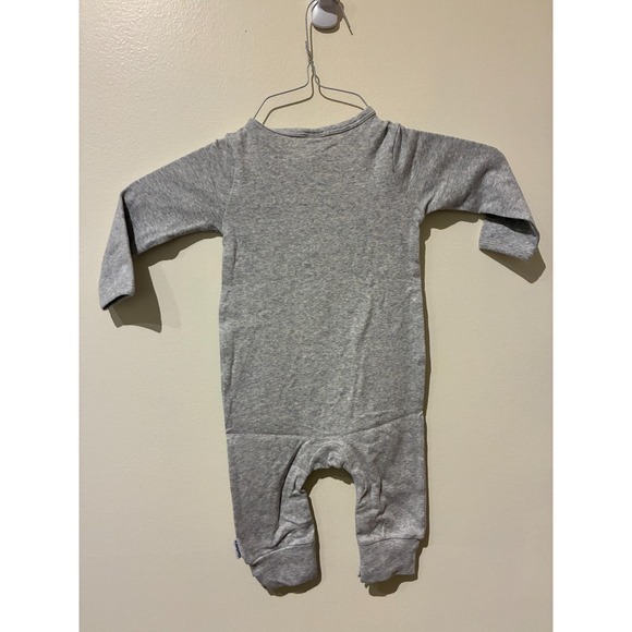 Gerber Baby 6-9 Months Heather Gray Long Sleeve Romper One-Piece Snap Bottom - Picture 2 of 3